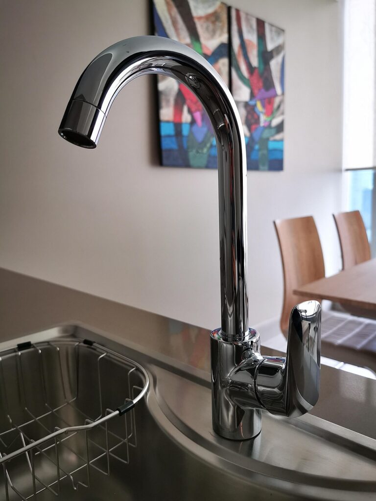 water tap, kitchen, plumbing, faucet, water, drain, shiny, metal, interior, nature, silver