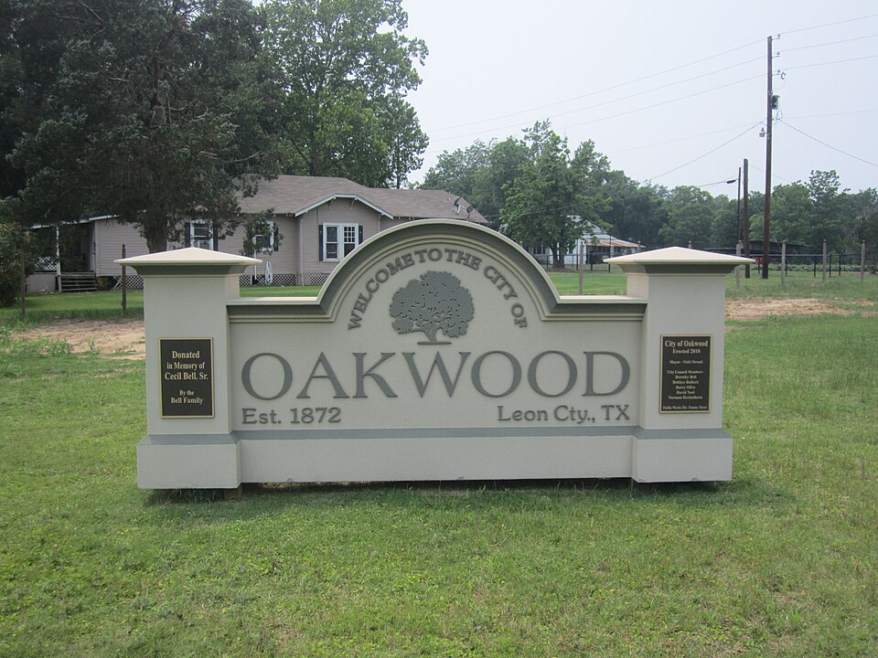 oakwood, tx, sign img 3026